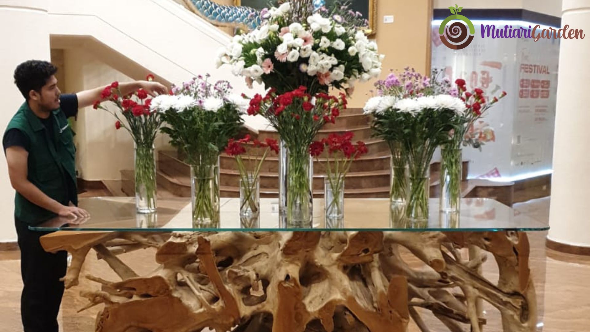 sewa tanaman hotel